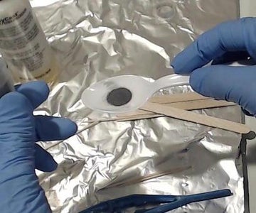 Mix and Pour the Resin