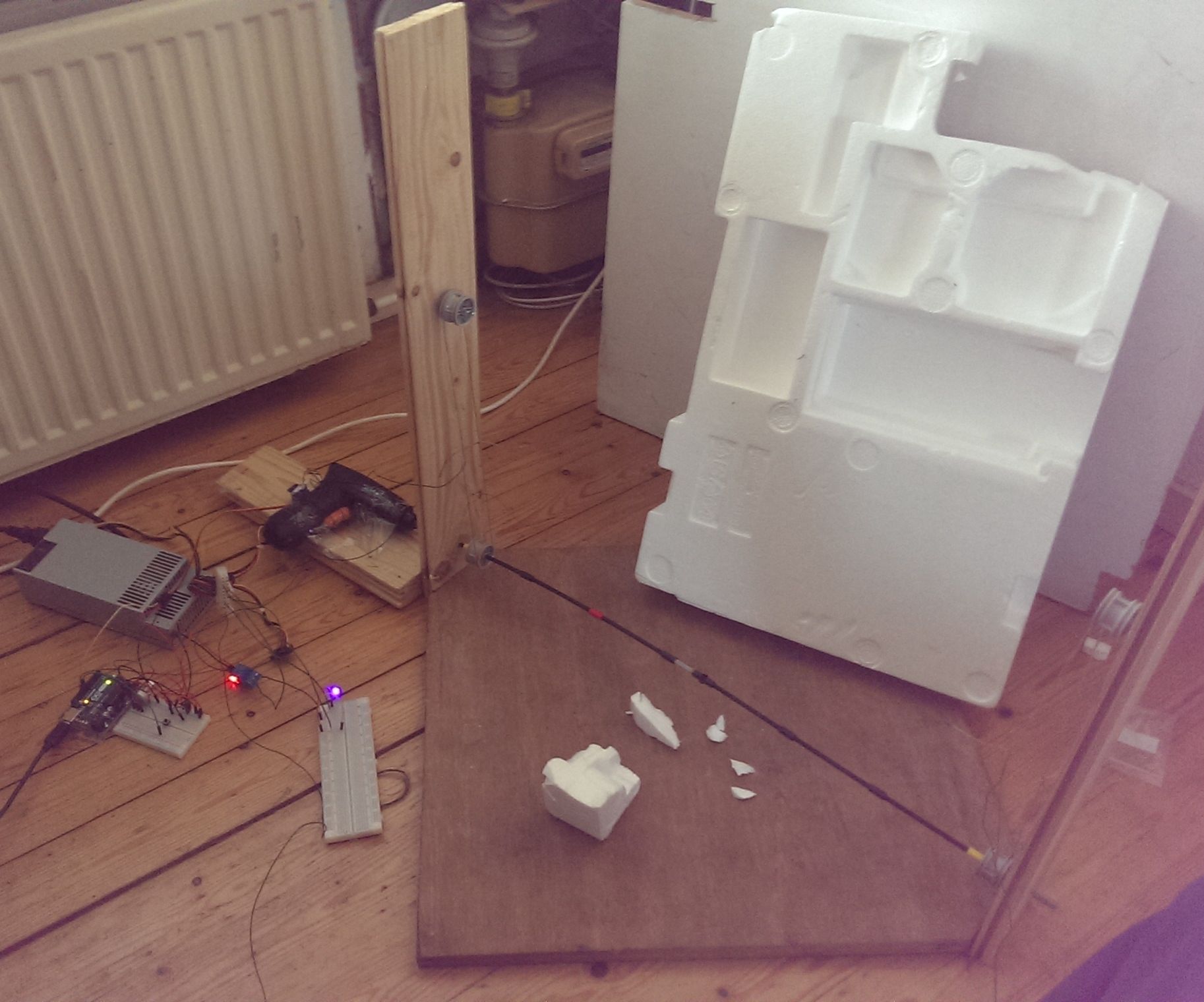 DIY Adjustable Hot Wire Cutter