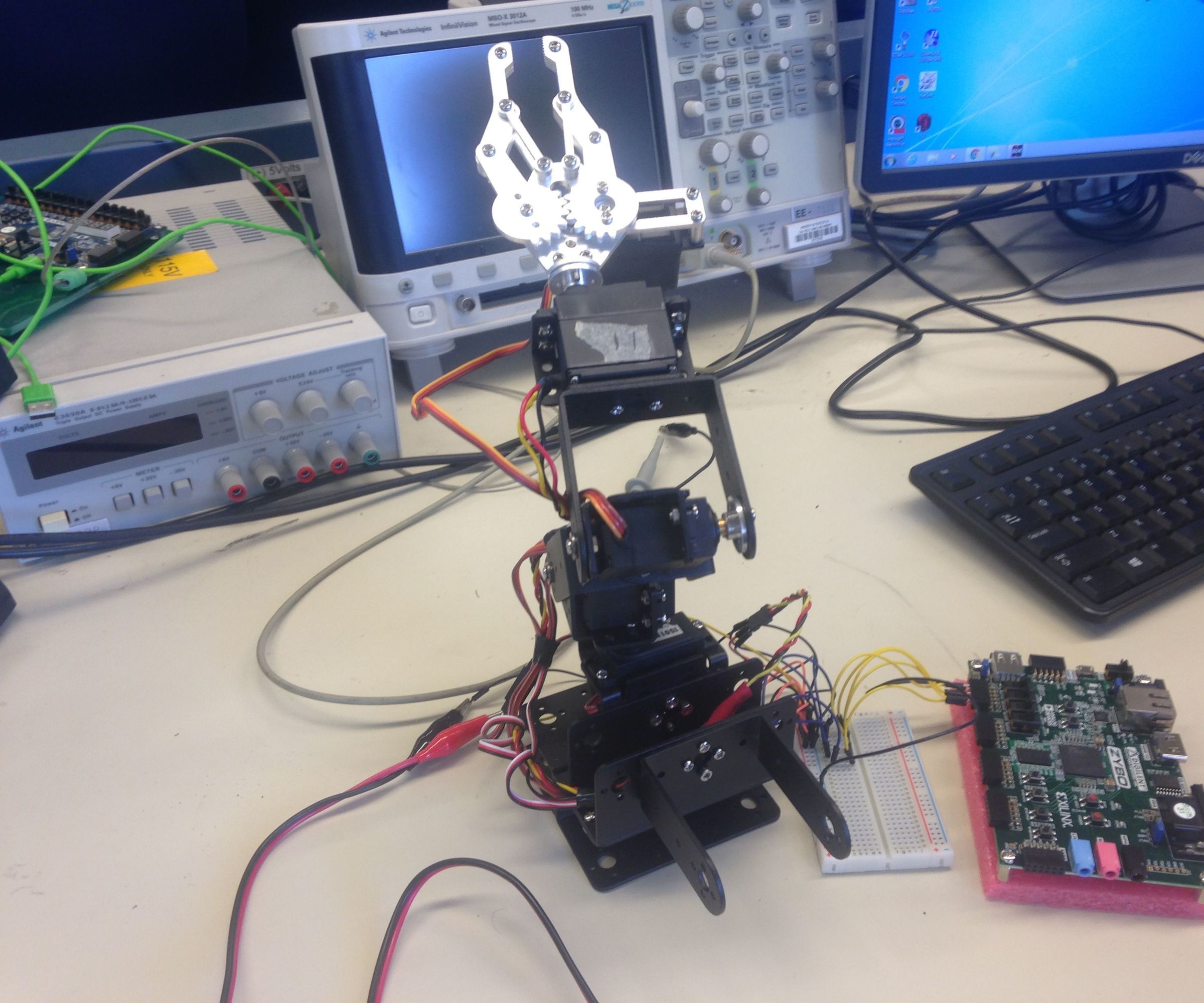 5 DOF Robotic Arm Kit With Code
