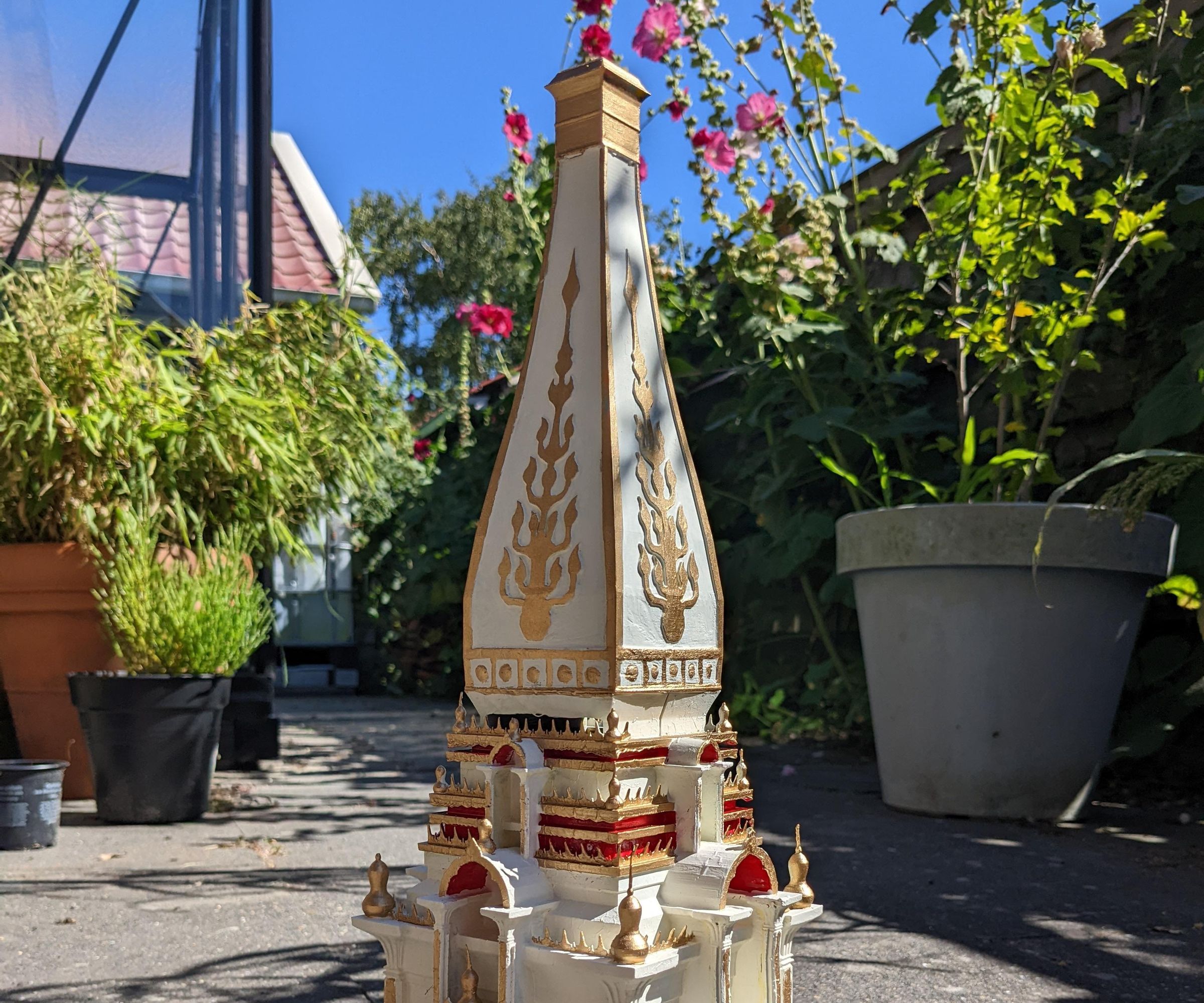 Custom Keyword-controlled Illuminating Temple