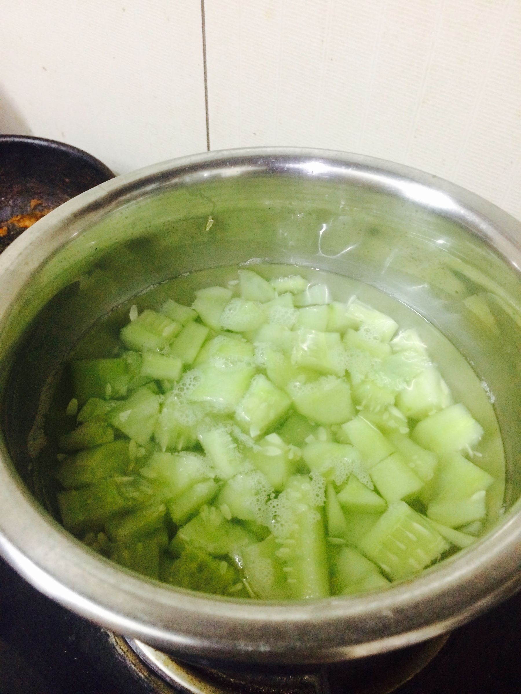 Homemade Cucumber Facial Mist 5 Steps (with Pictures) Instructables