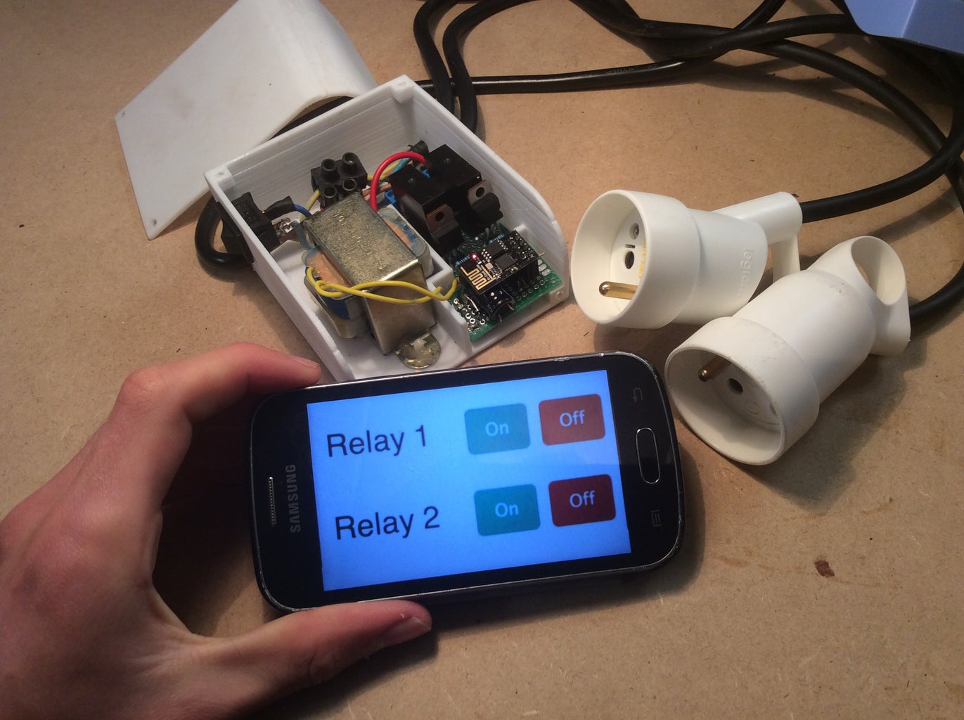 Wifi Relay With ESP8266 : 6 Steps (with Pictures) - Instructables