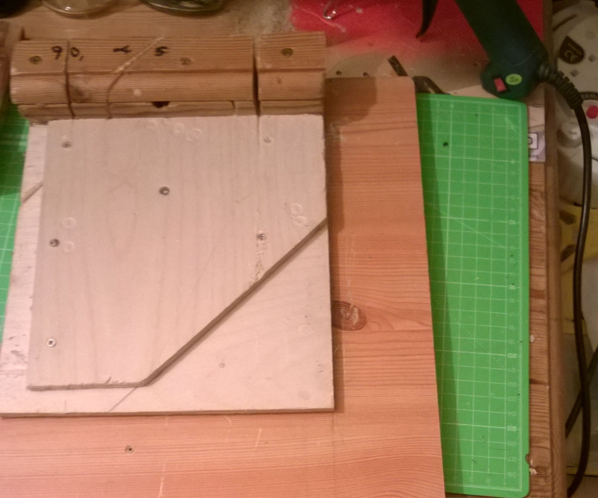 Precise Cutting and Planeing Shooting Board