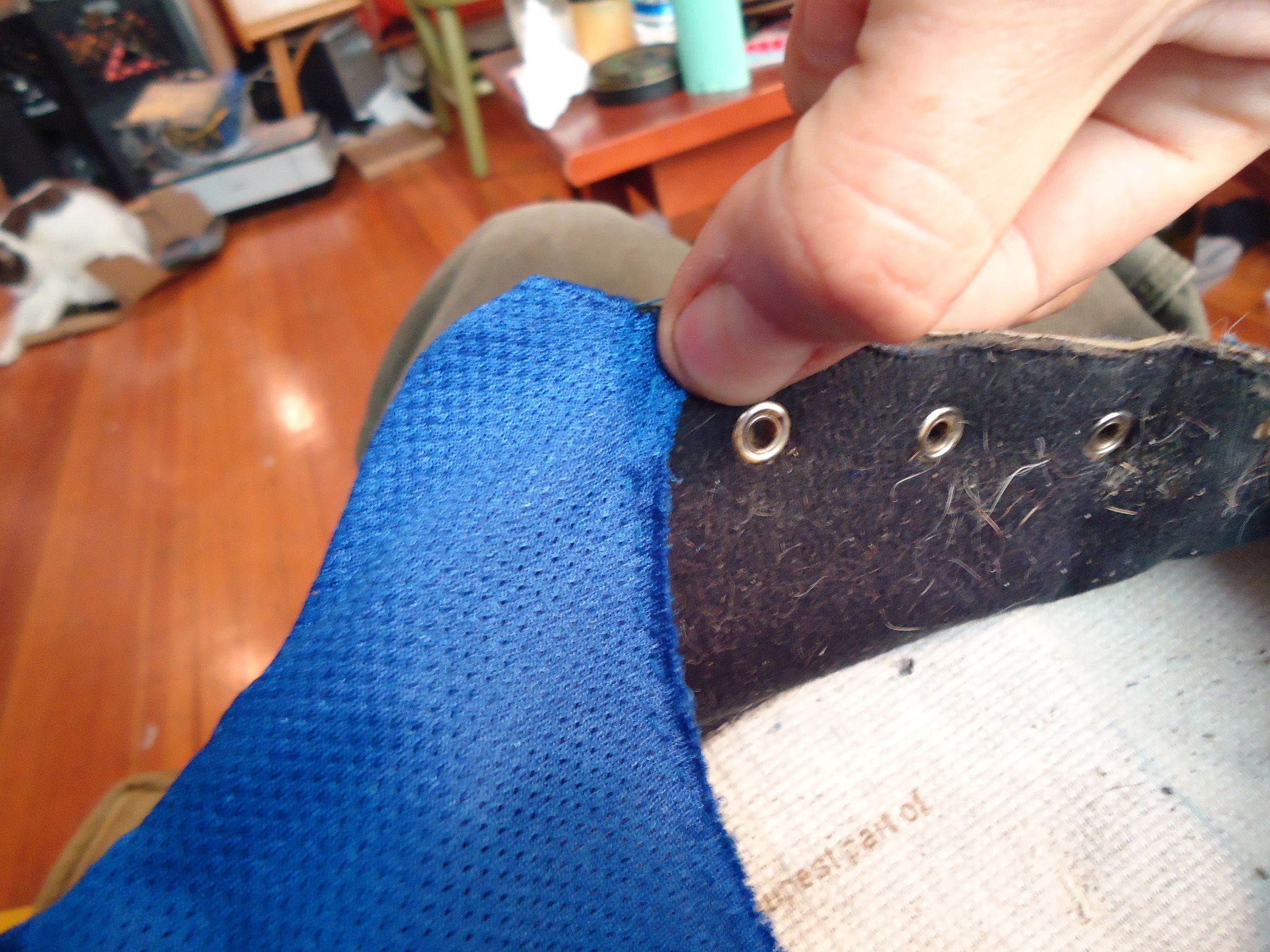 Tennis Shoe Repair Torn Heel Linings 8 Steps Instructables