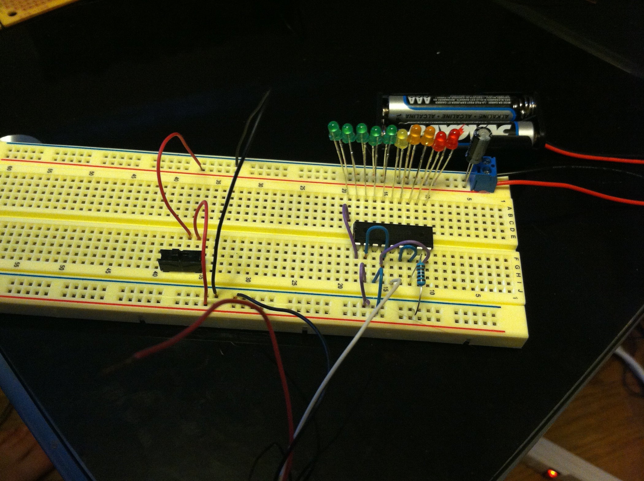 LED VU Meter : 4 Steps - Instructables