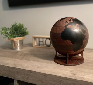 Making a Wood & Epoxy Globe!