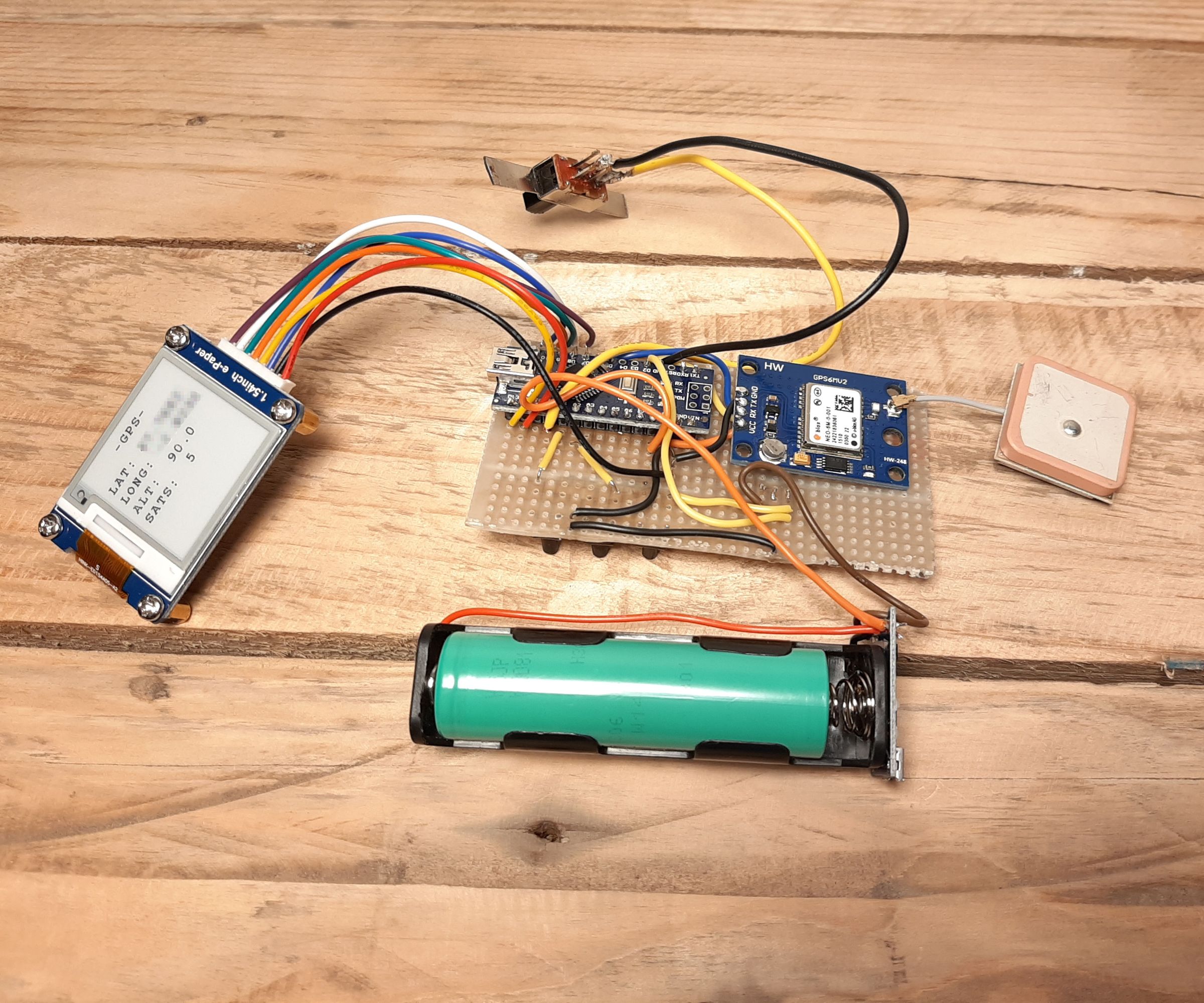 Power Saving GPS With E-Ink Display