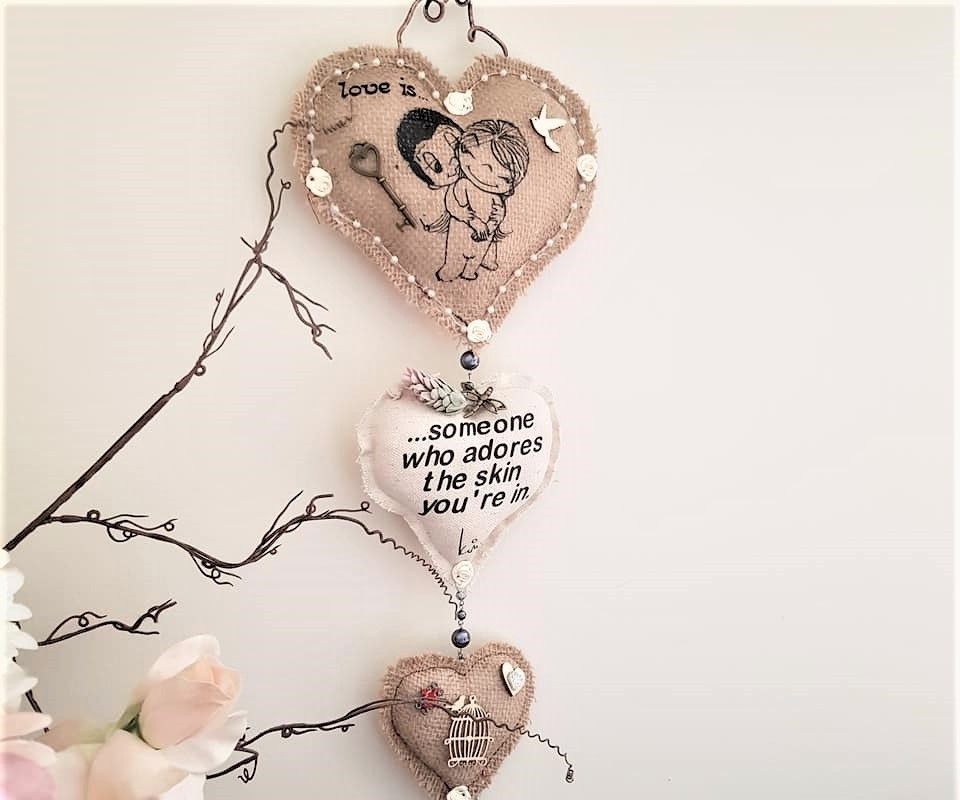 Burlap Valentines Wall Hanging