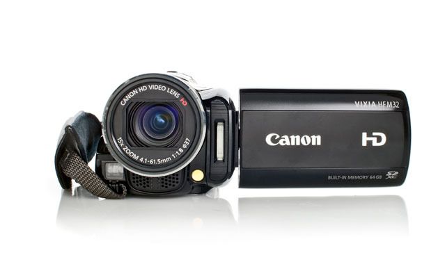 Basics on the Canon Vixia HFR 32