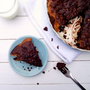 Caramel & Chocolate Tart Cake