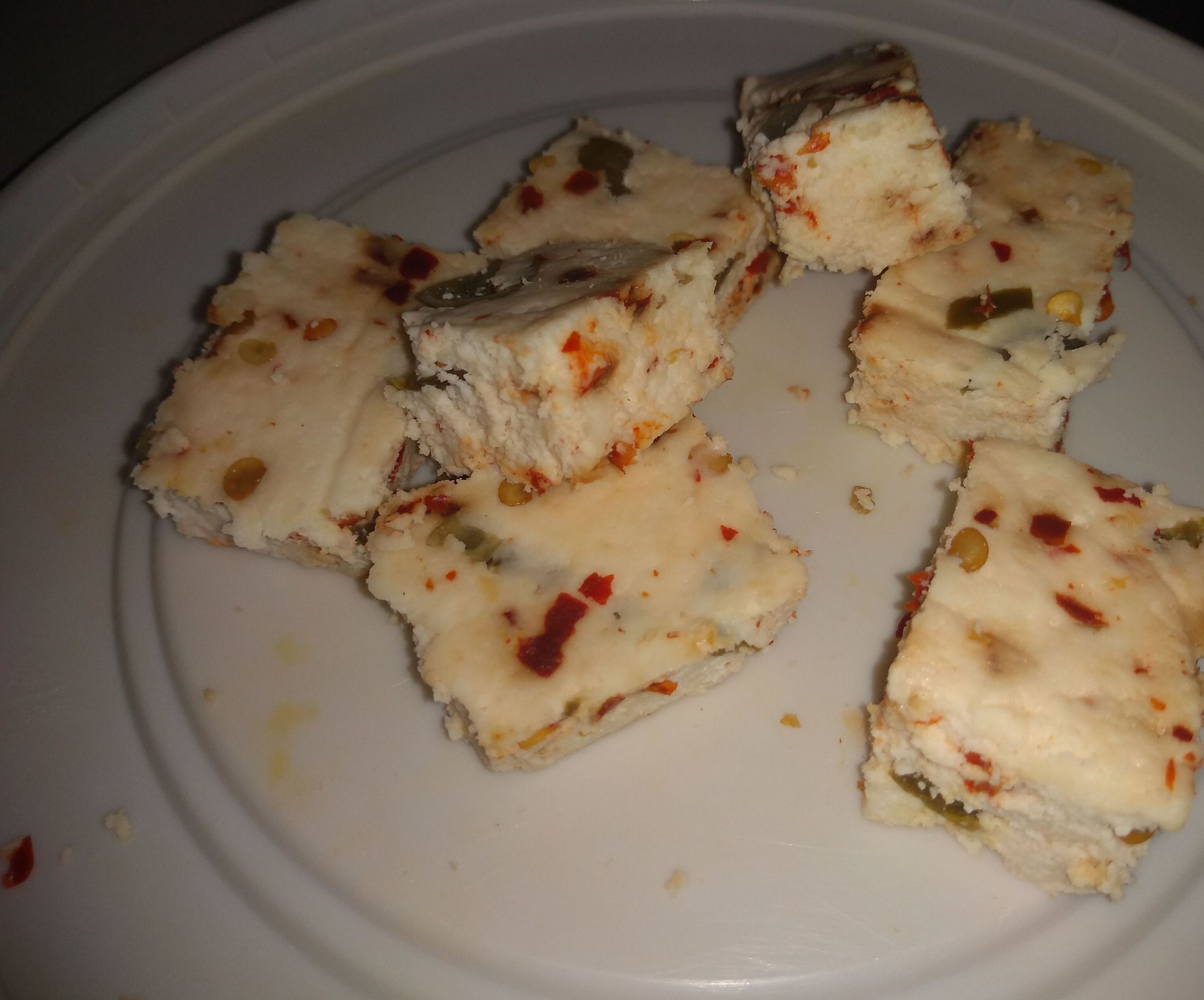 Delectable Jalapeno Crushed Red Pepper Cottage Cheese (Paneer)