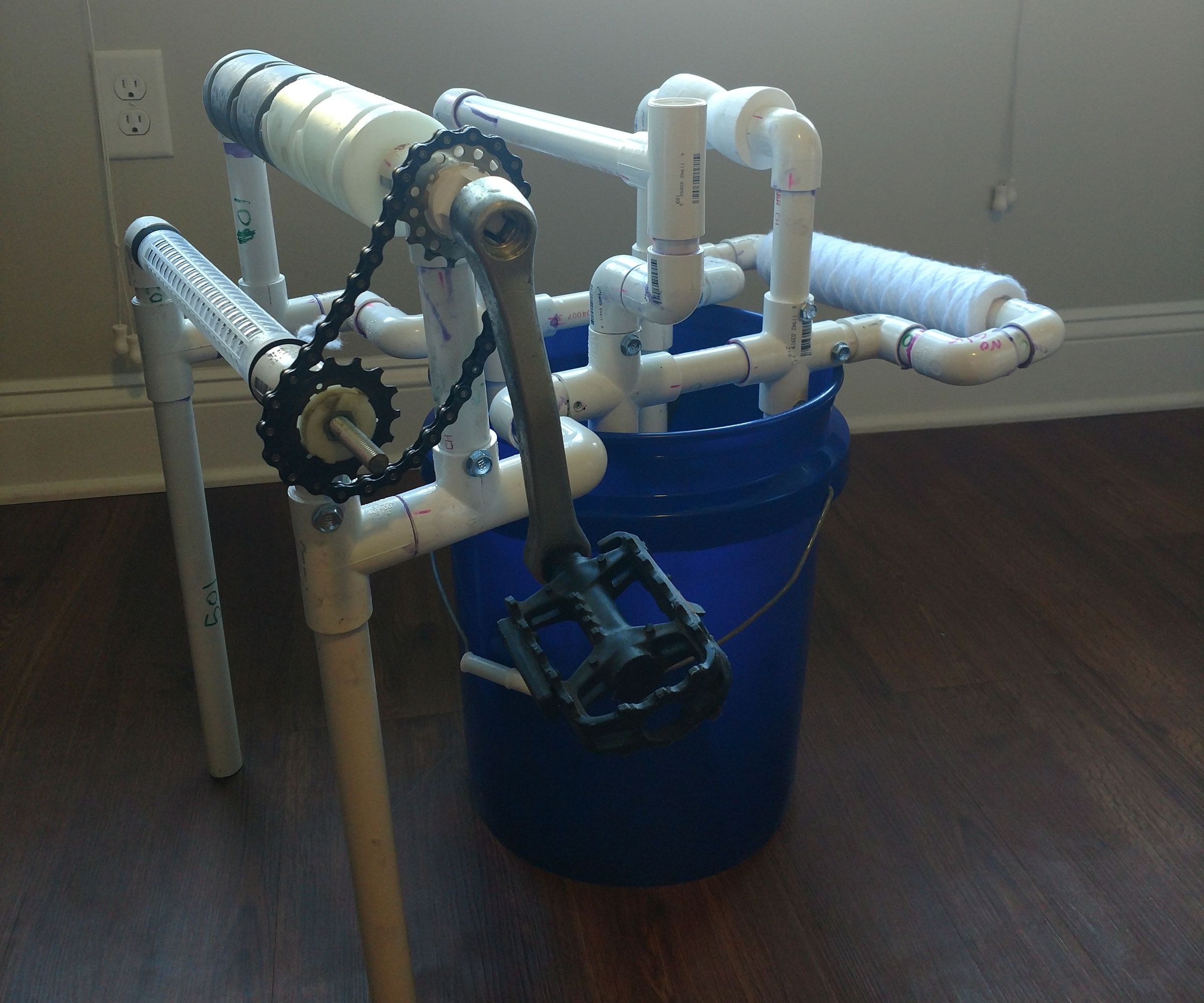 Water Filter Cleaning System (Rewind Filter)