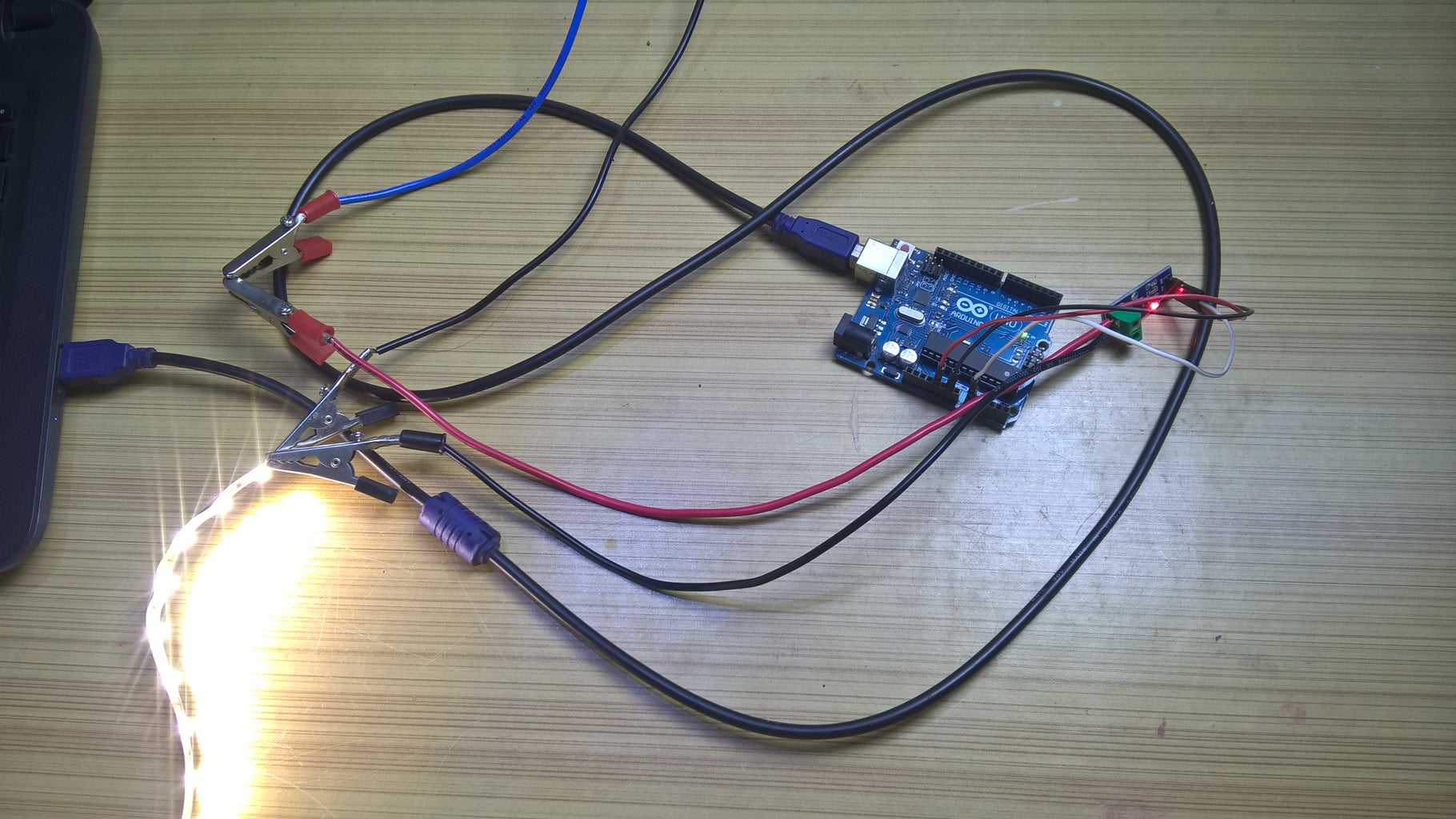 Measure Current and Voltage Using a Microcontroller || Voltage Divider ...