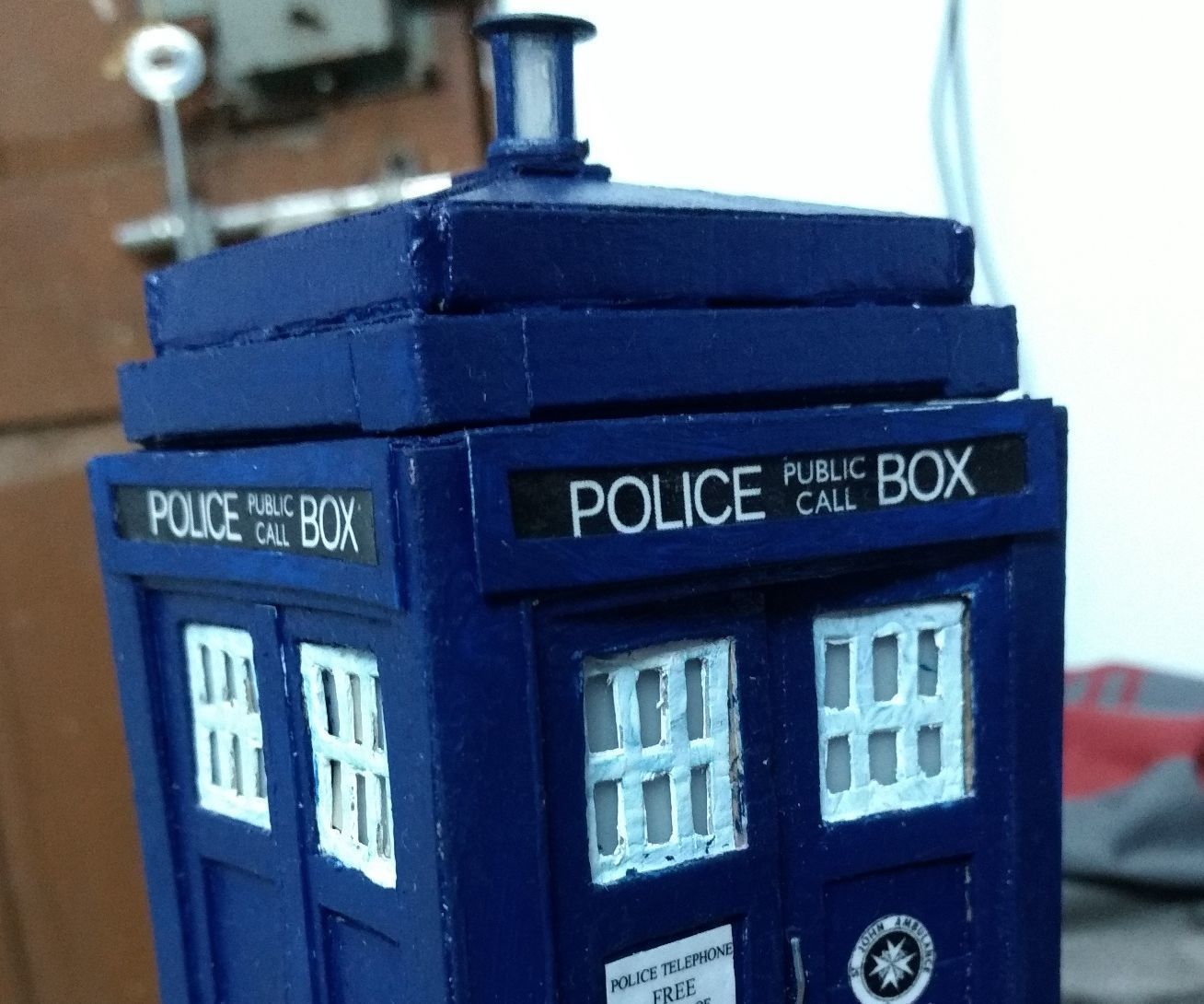 Make a Mini TARDIS With Light and Sound Effects!