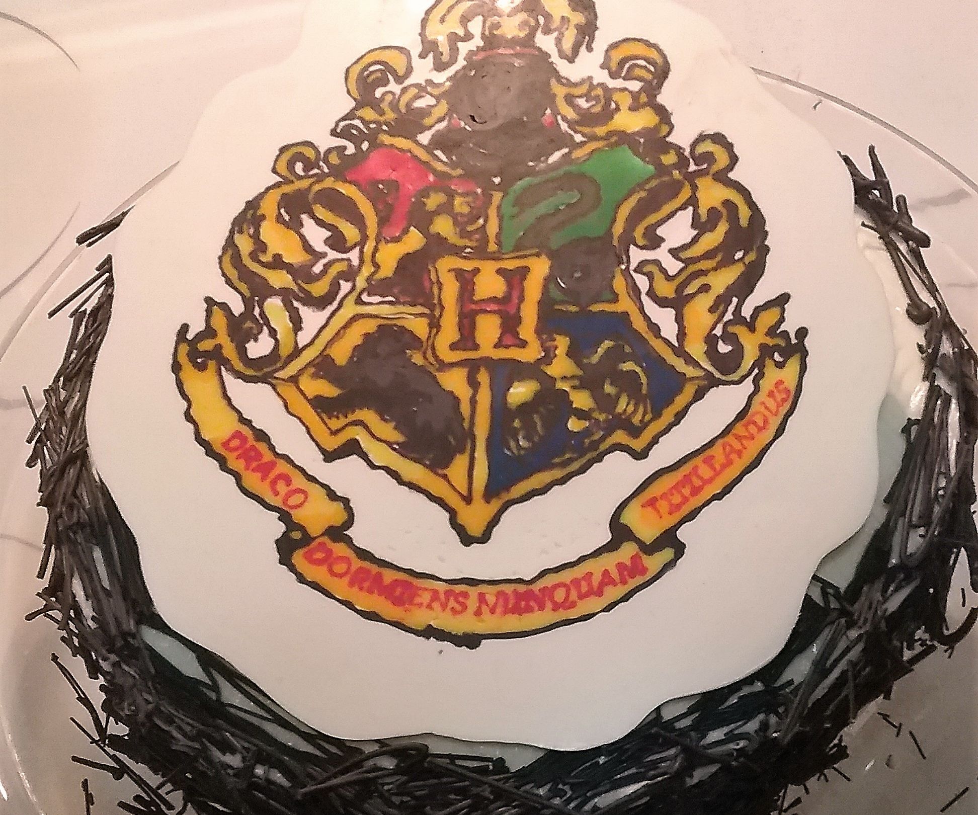 How to Make a Hogwarts Cake