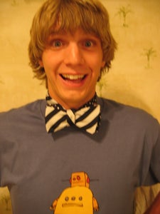 Tying a Bow Tie Way # 2 (the Easy Way)