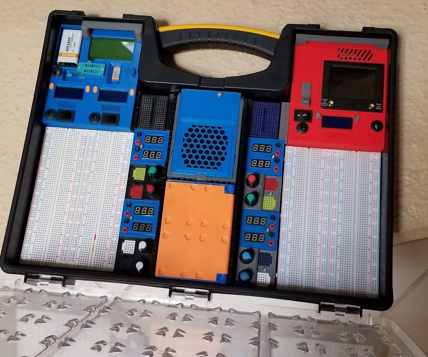 The Modular Breadboard Kit (version 2)
