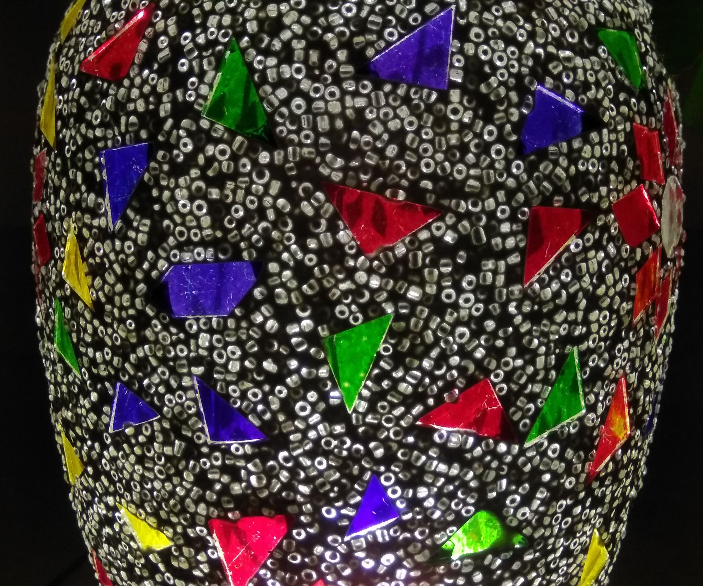 GLOWING FLOWERPOT USING LED!!