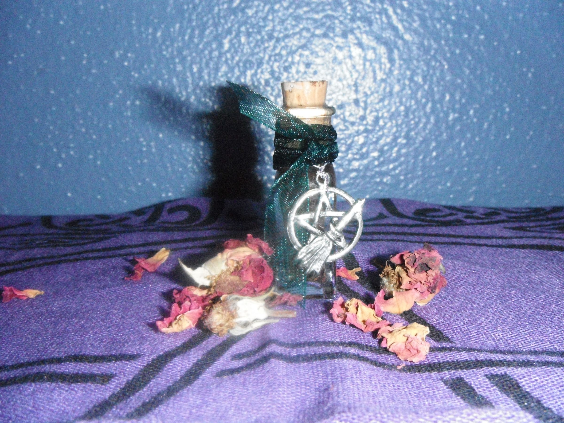 New Orleans LadyLuck With Rosewood Magick Aphrodisiac Anti-depressant Success Healing Attract Love