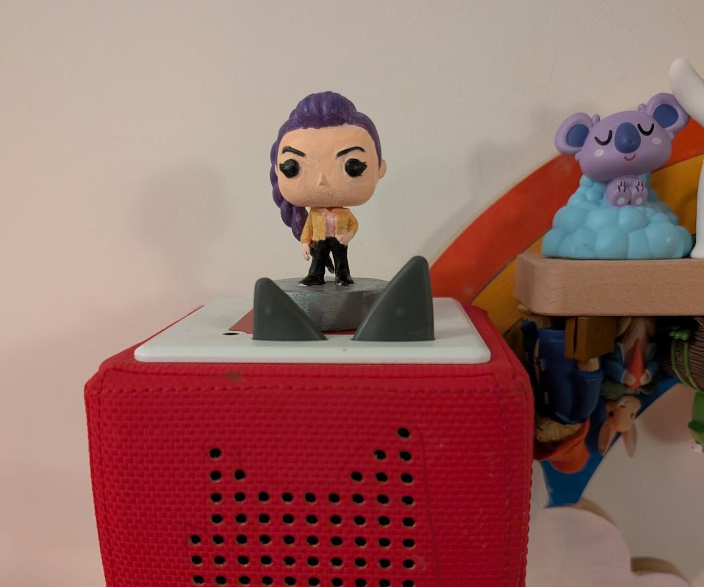 FSUKESHMG8A1RVM.jpg?auto=webp