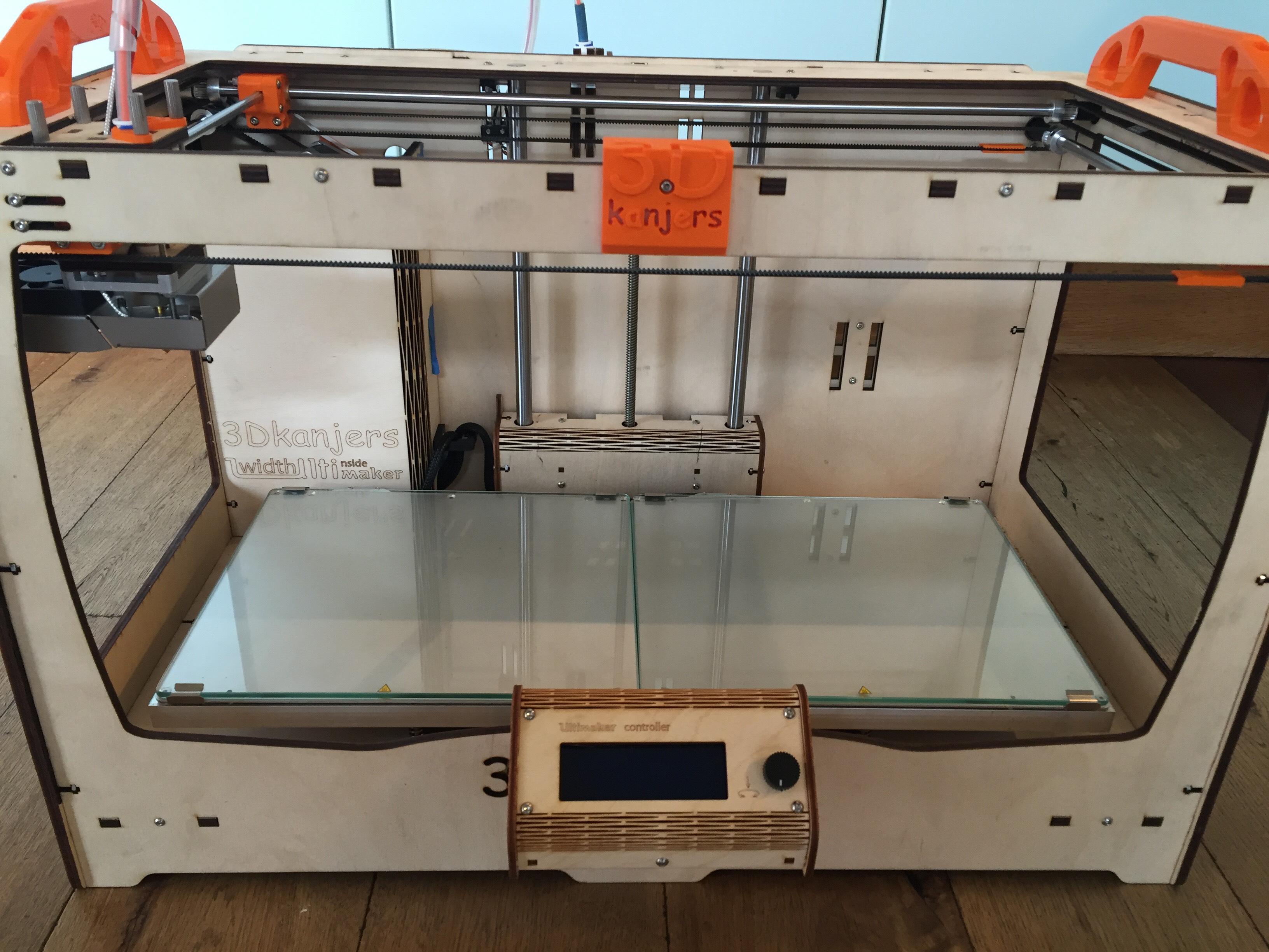 How to Build an Ultimaker Original + With a Double Sized Printing Bed (180 X 460)