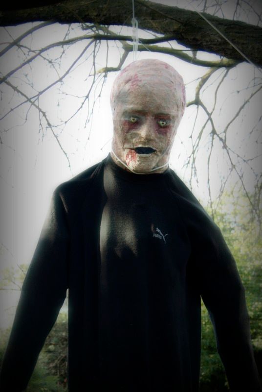 A Zombie Pinata That Roars