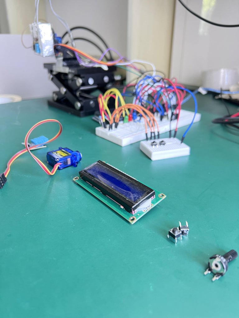 Smart Solar Tracker - Arduino Solar Panel System : 6 Steps - Instructables