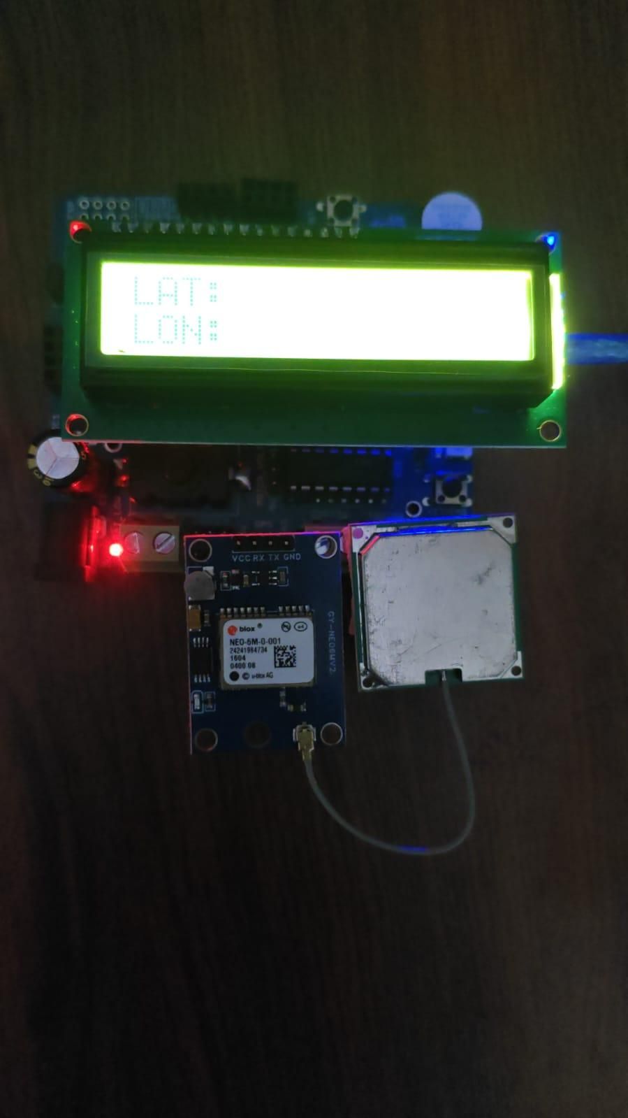 GPS Location Display System Overview using Arduino Nano, DESHBOT Shield, and NEO-6M GPS Module