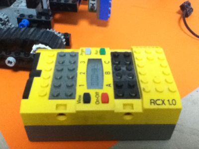 MY LEGO RCX ROBOT ! : 5 Steps - Instructables