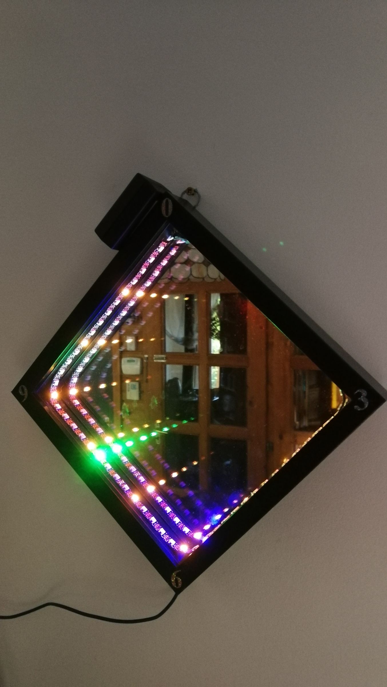 Infinity Mirror Wall Clock in IKEA Picture Frame 4 Steps Instructables