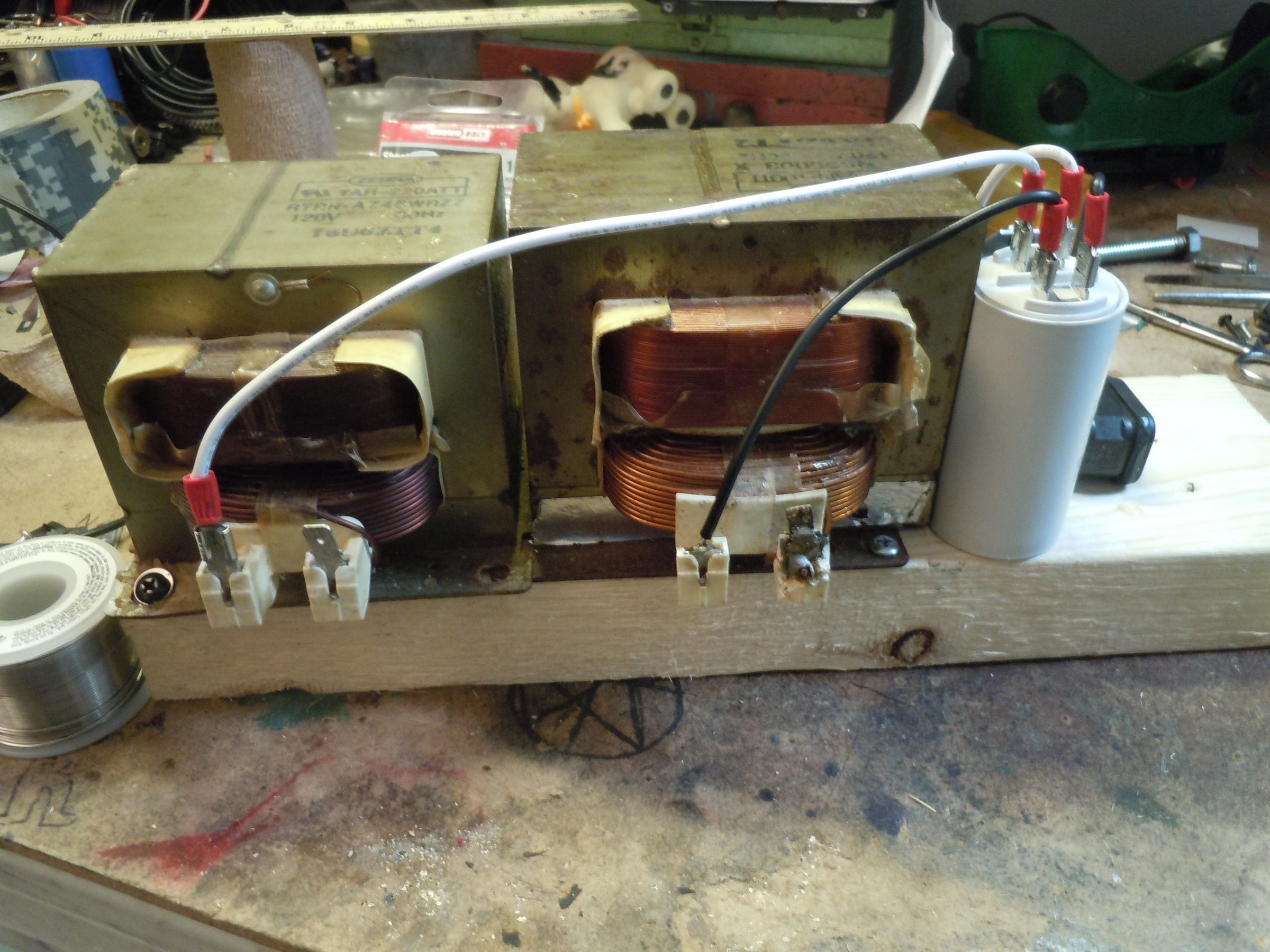 Make a 240V MOT High Voltage Power Supply With 120V Transformers 6