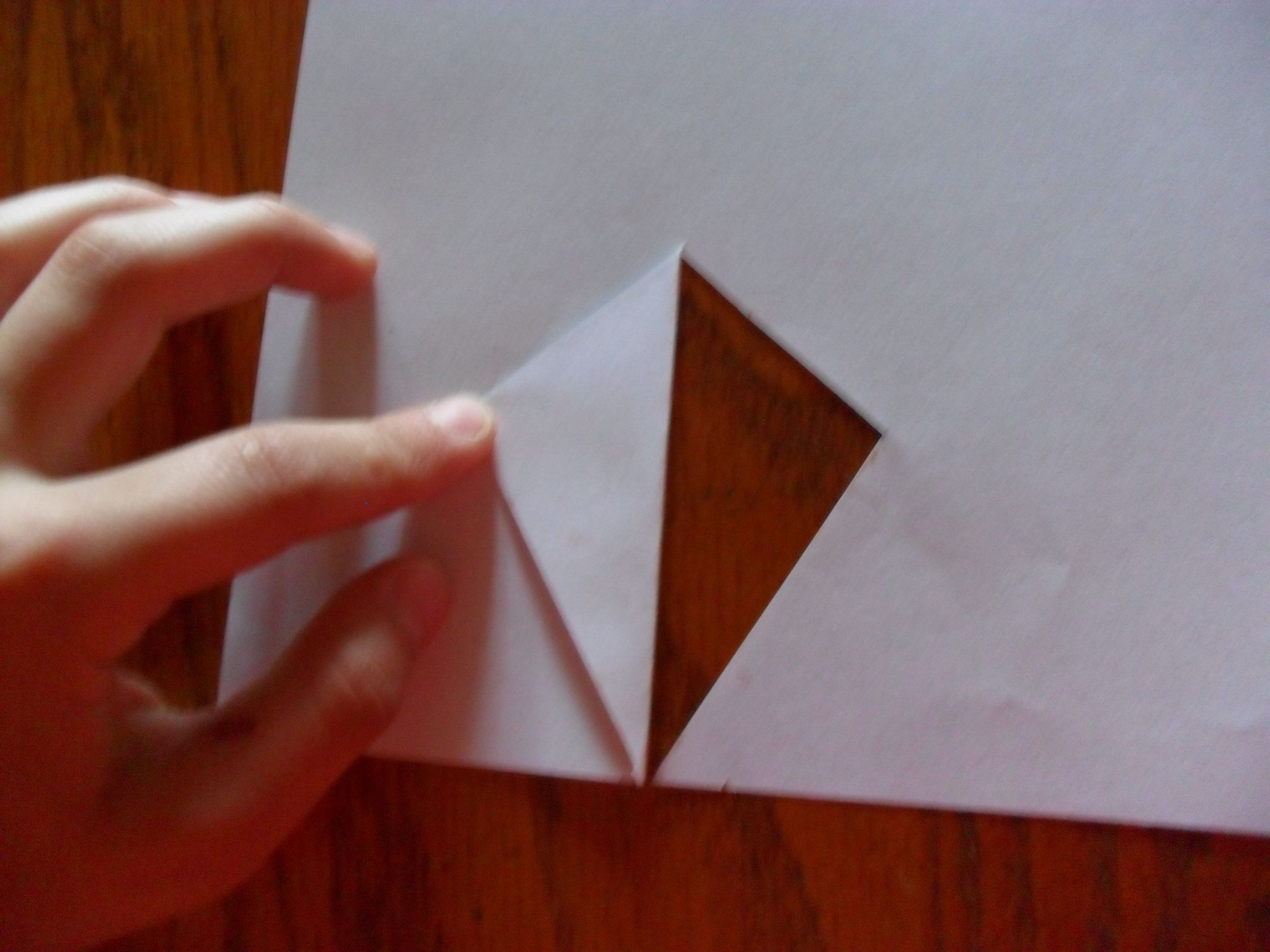 How to Make a Super Easy Paper and Straw Kite 8 Steps Instructables