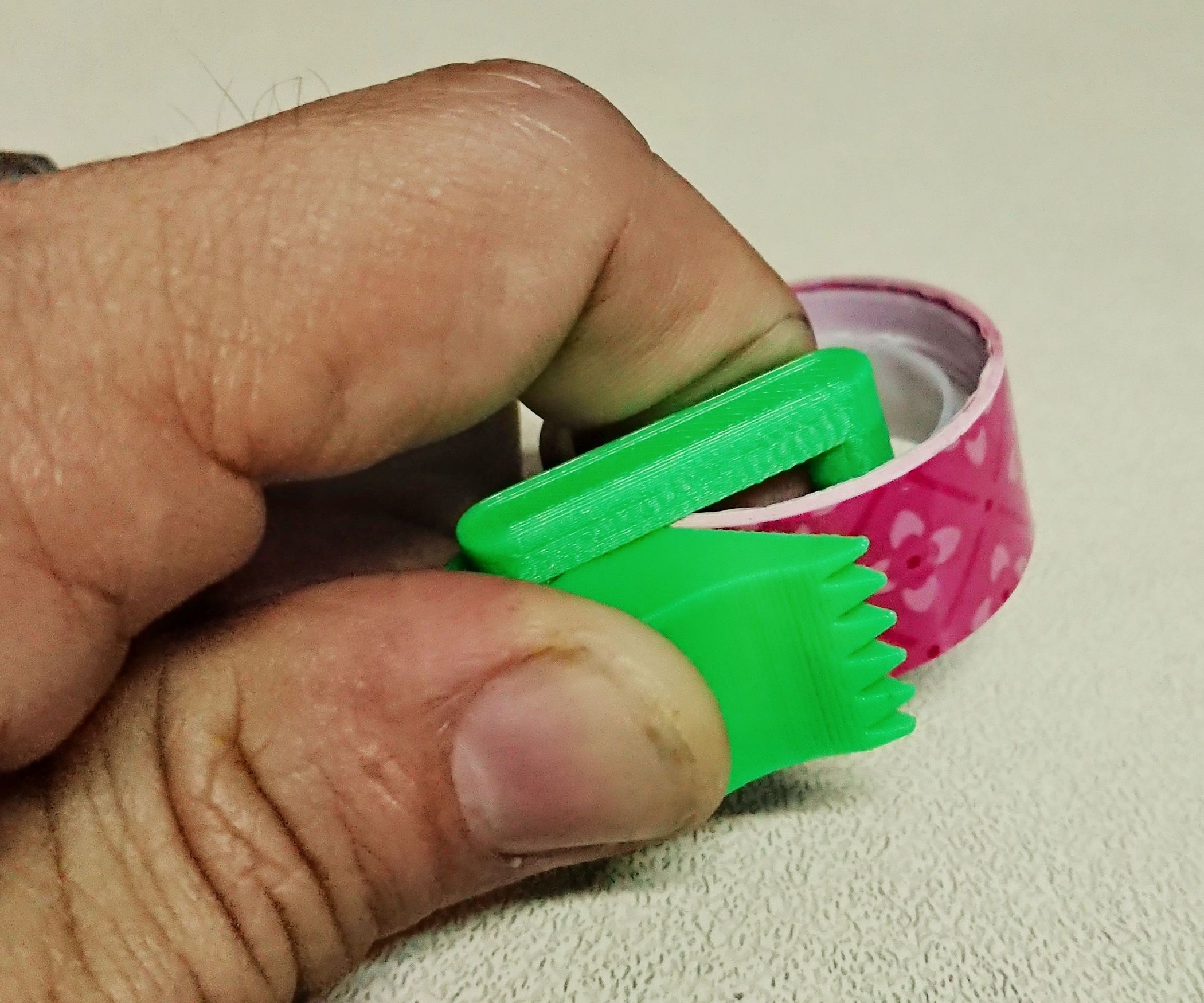 Mini Tape Dispenser 3 Steps Instructables