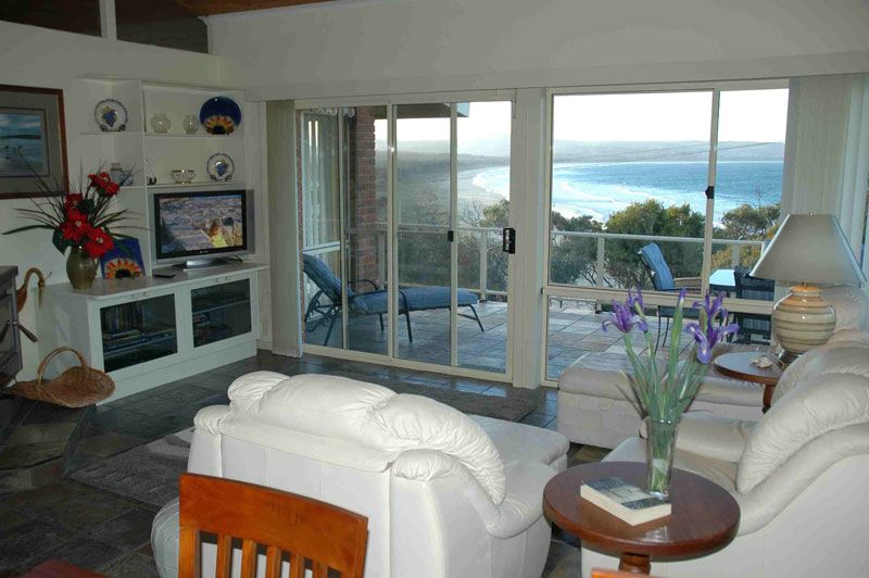 Enjoy Great Opportunities Surrounding a Holiday House Merimbula