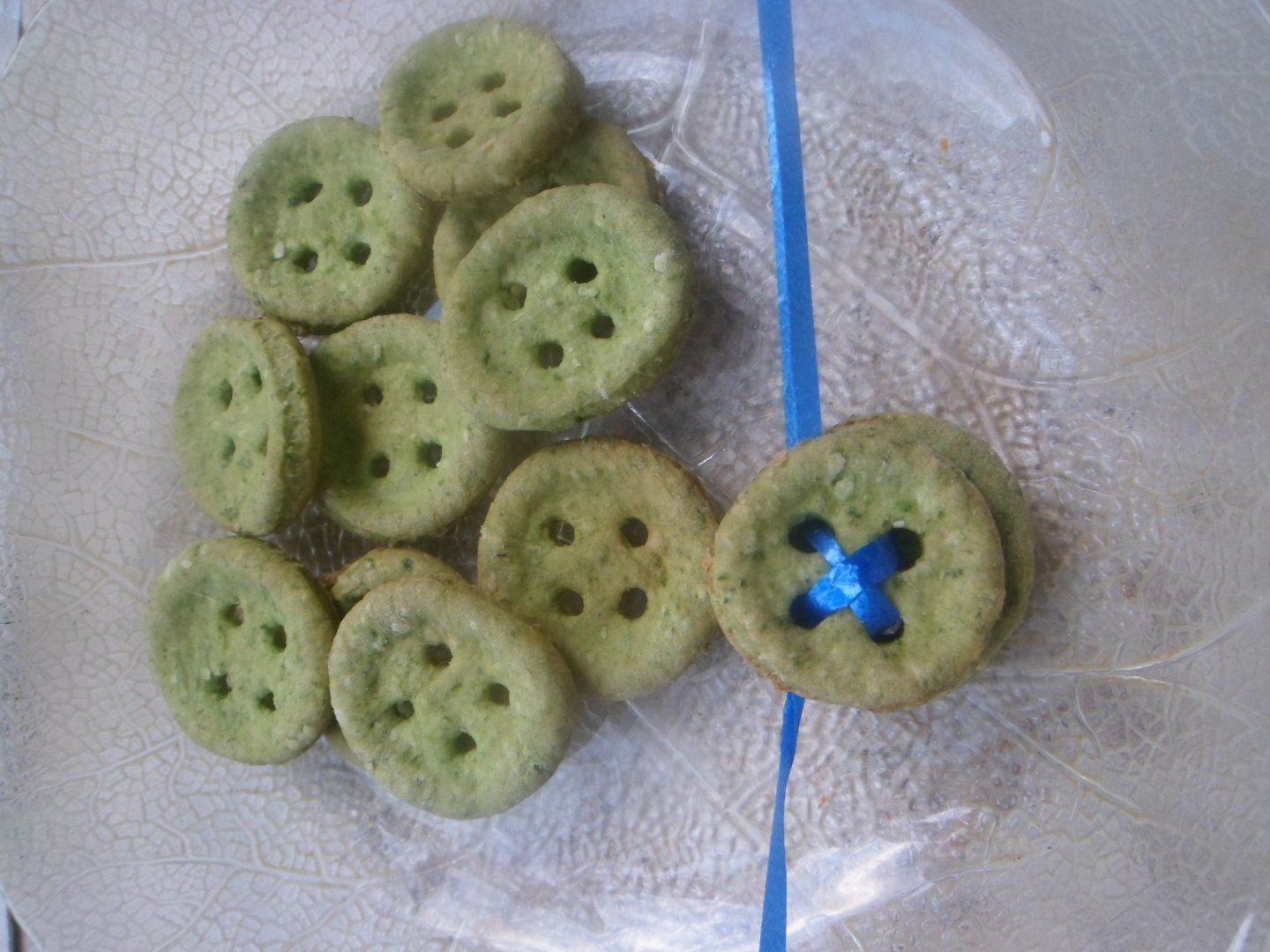 Spinach Button Cookies