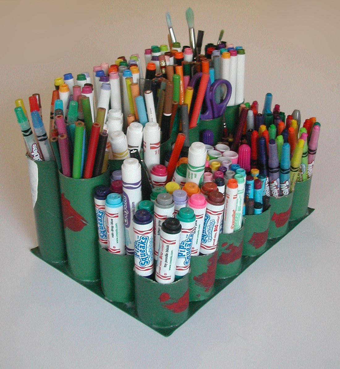 Art Caddy from Cardboard (Toilet Paper) Rolls