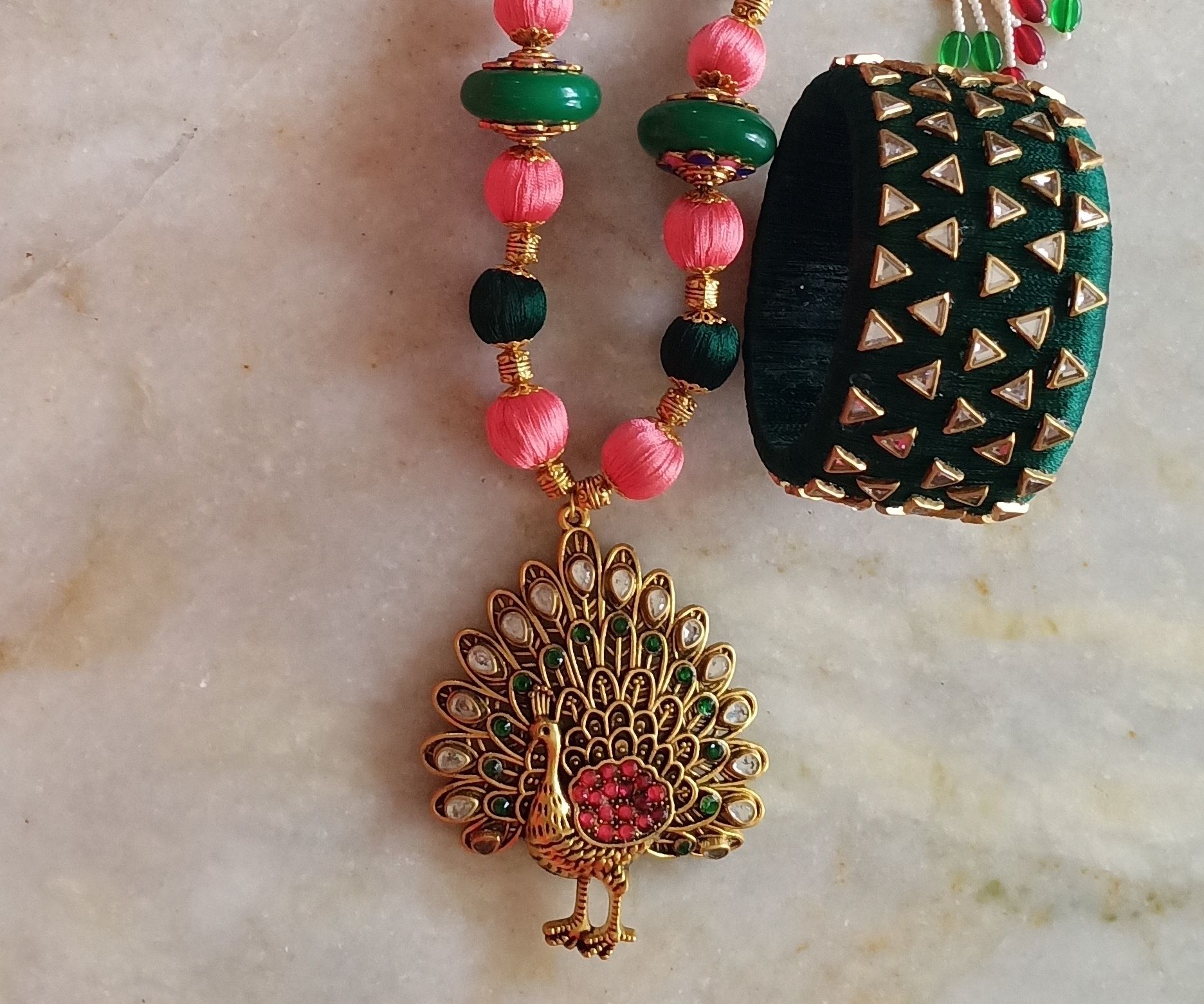 Simple silk thread necklace Clearance