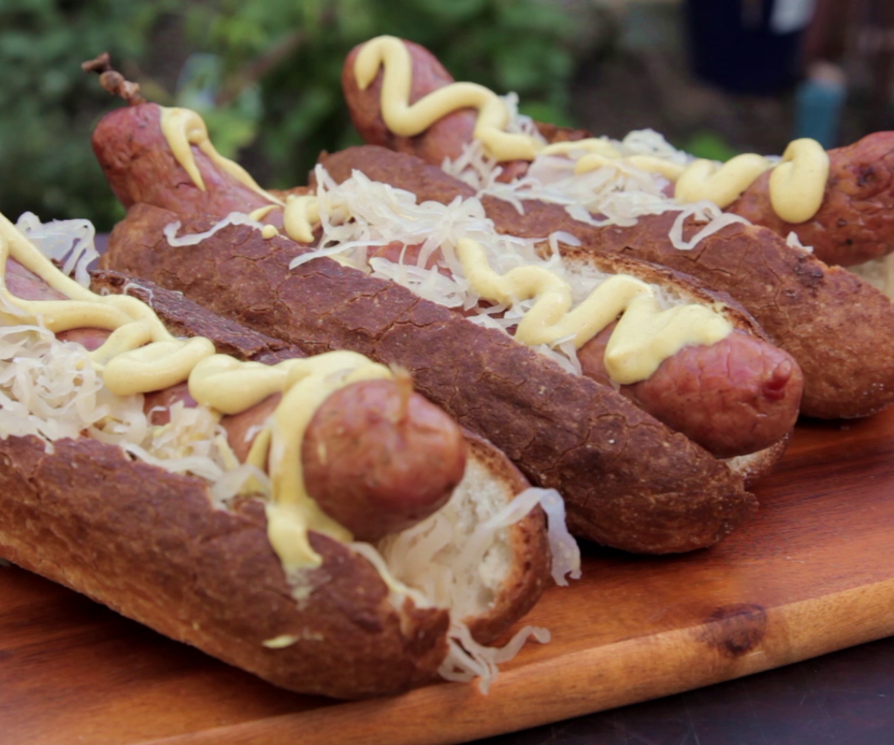 How to Make and Cook Bratwurst Sausages