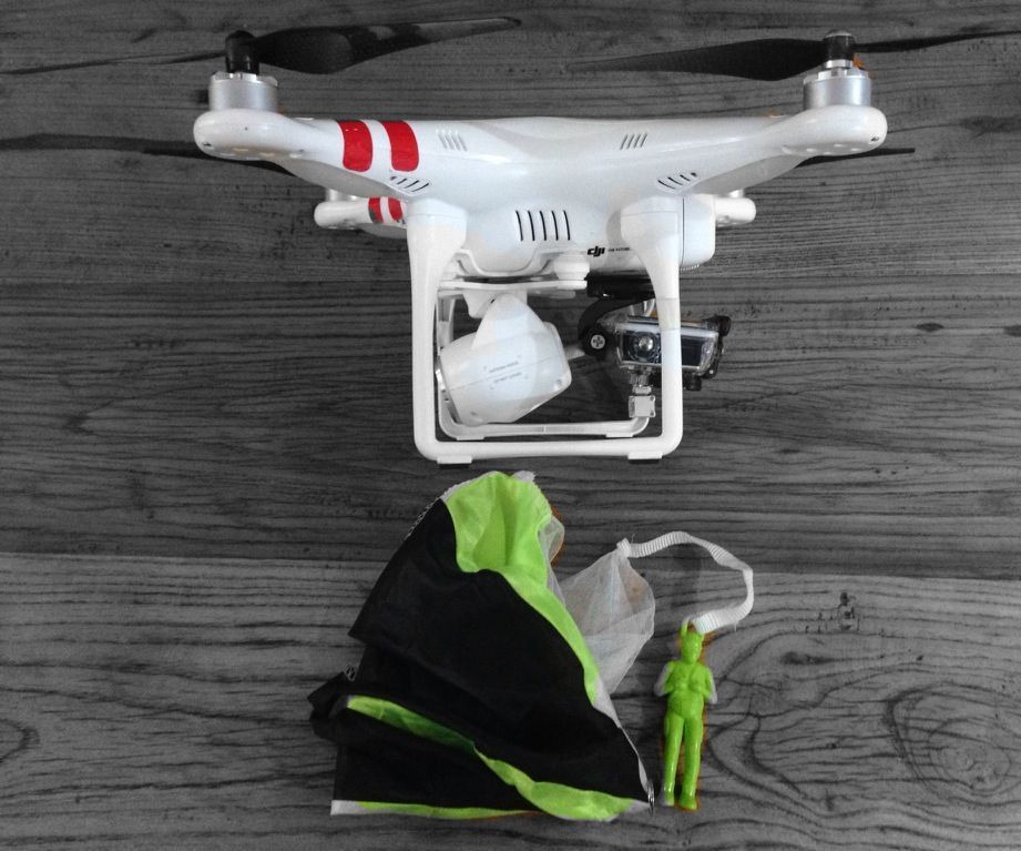 Extreme Toy Parachute Jump