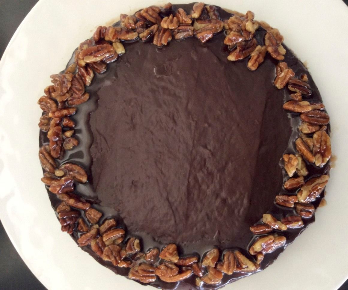 CHOCOLATE GANACHE CAKE