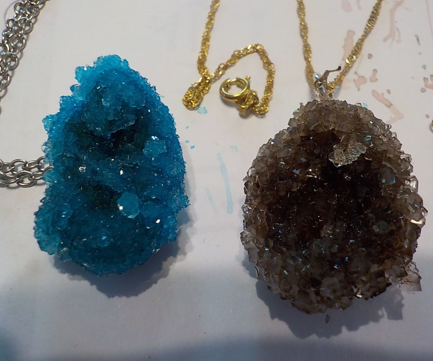 DIY Pipe Cleaner V.S. Sock Crystals