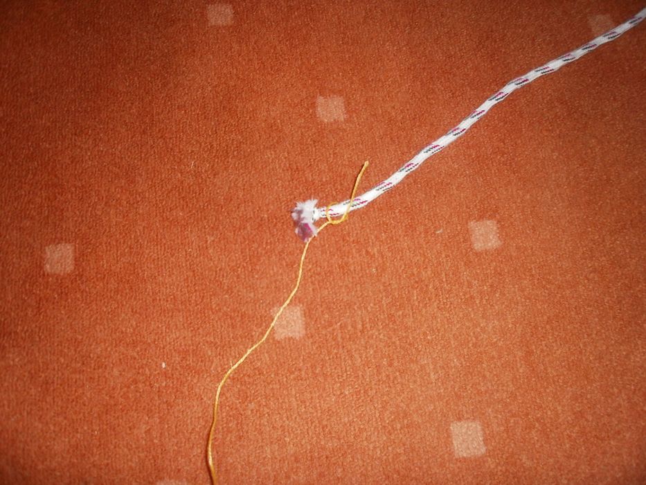 How to Make a Bullwhip (no Ducktape) : 5 Steps - Instructables
