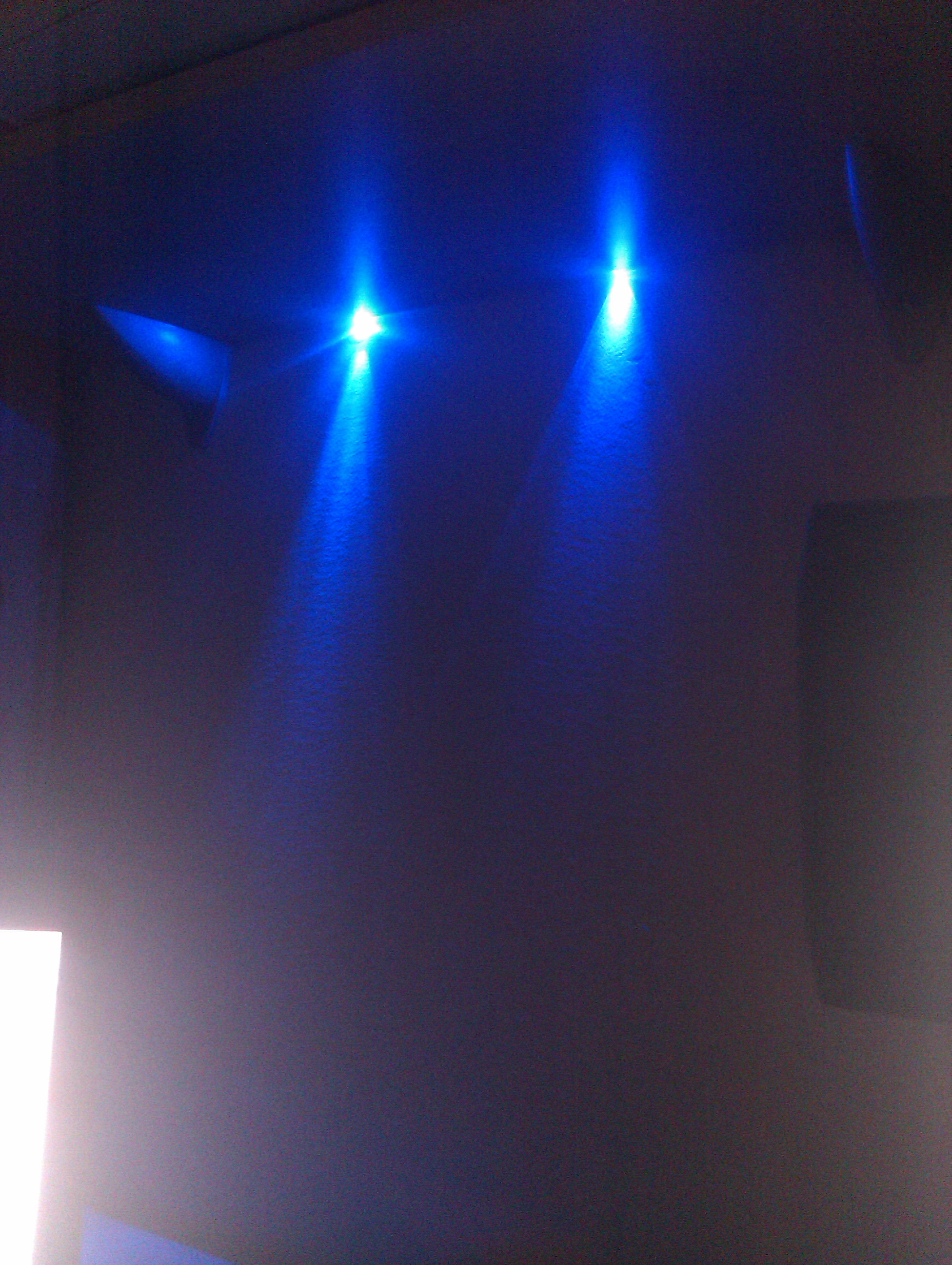 Under Shelf Lighting On The Cheap (And it looks good!)