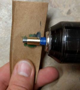De-Thread Insert