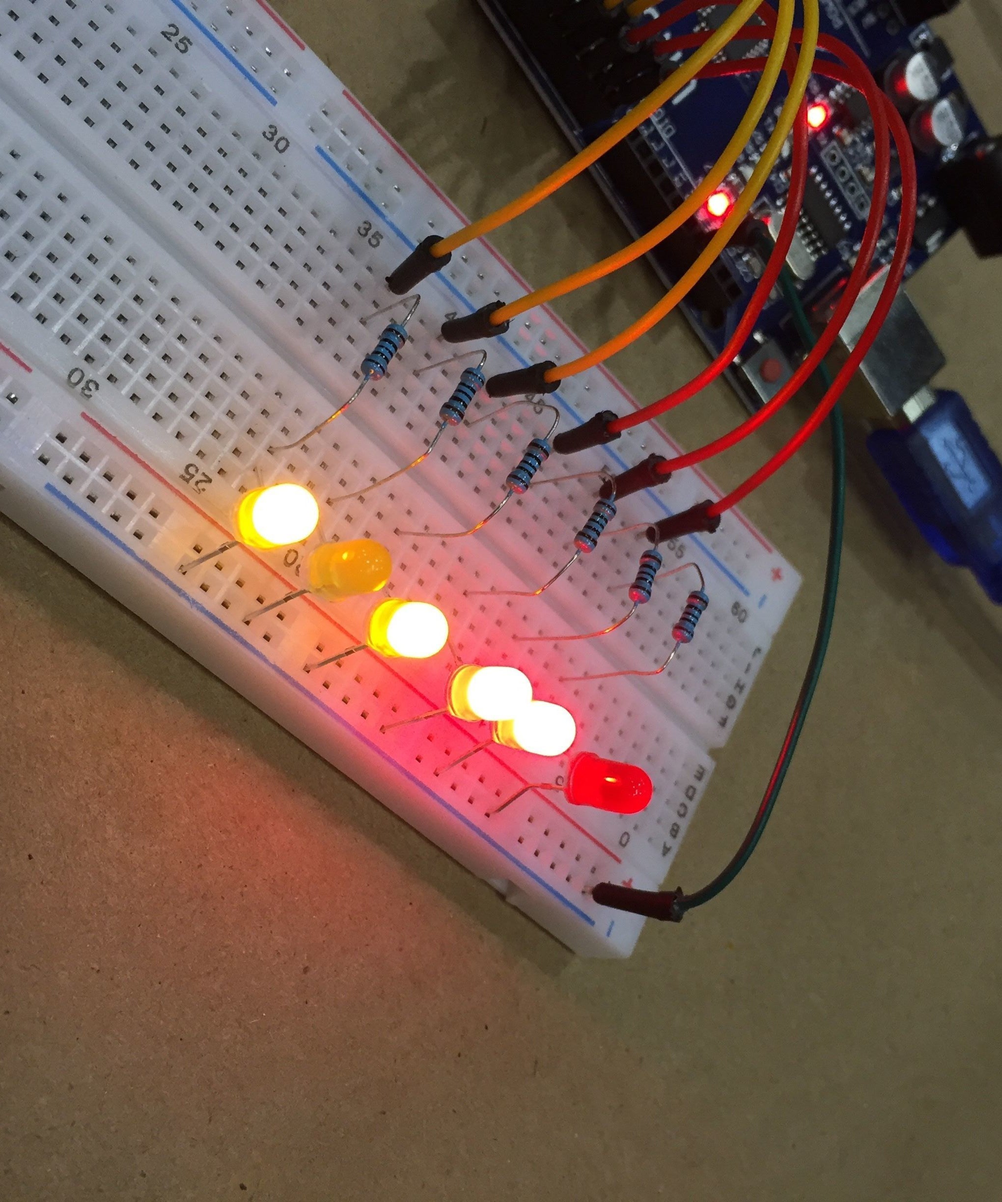WarGames WOPR Computer LED Effect : 3 Steps - Instructables