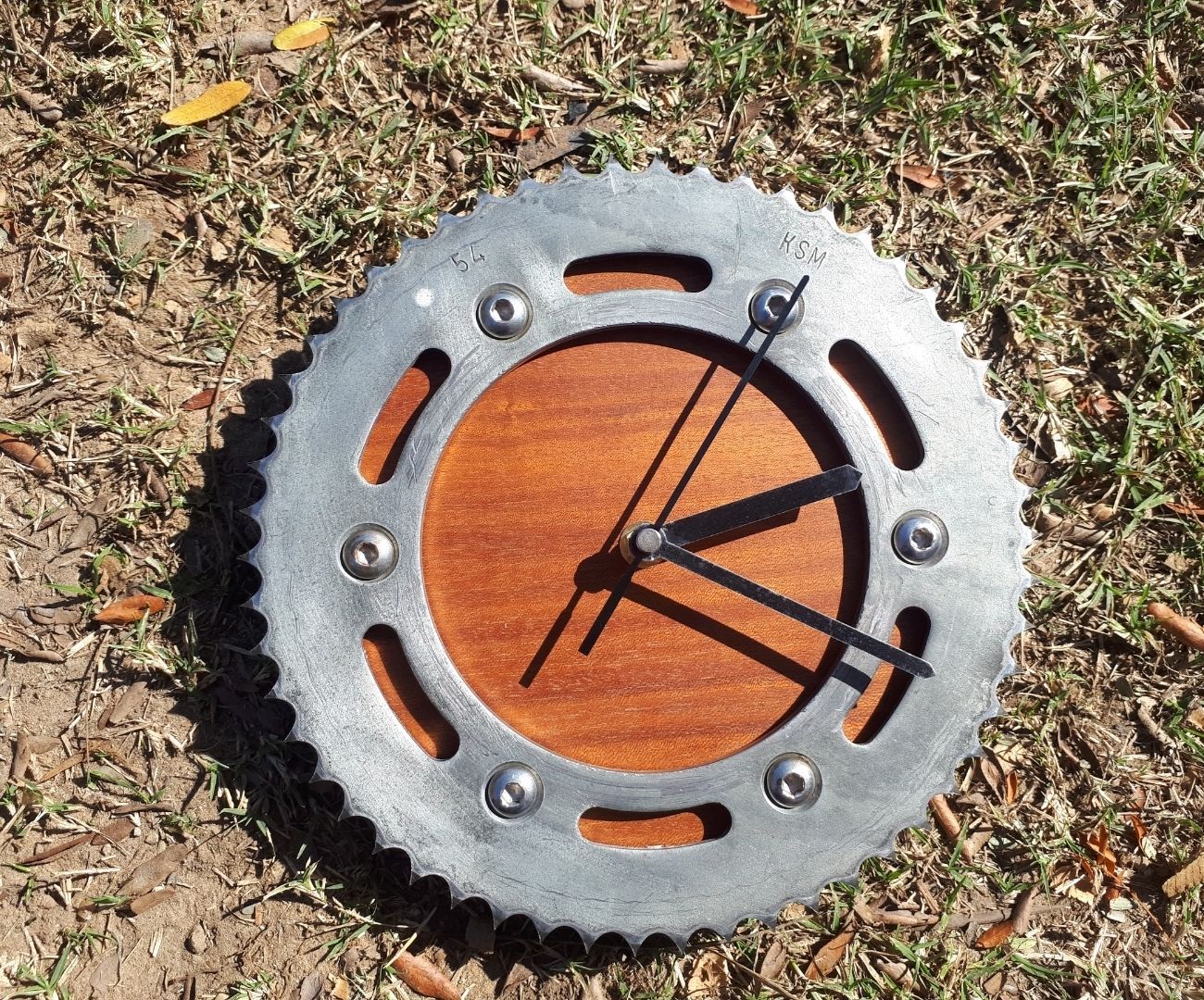 How to Make a Motorcycle Sprocket Wall Clock