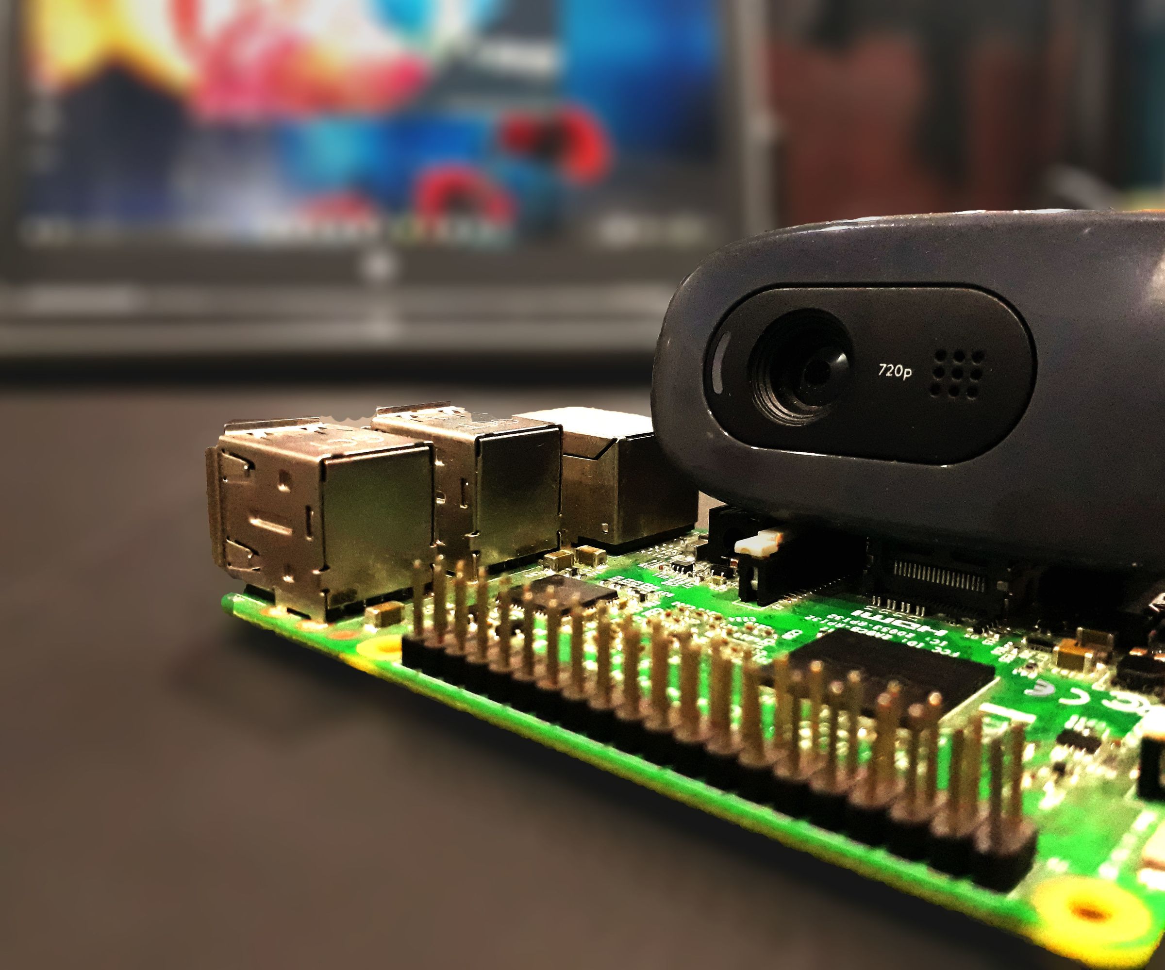 How to Stream Live Videos Through Raspberry Pi Using a Webcam