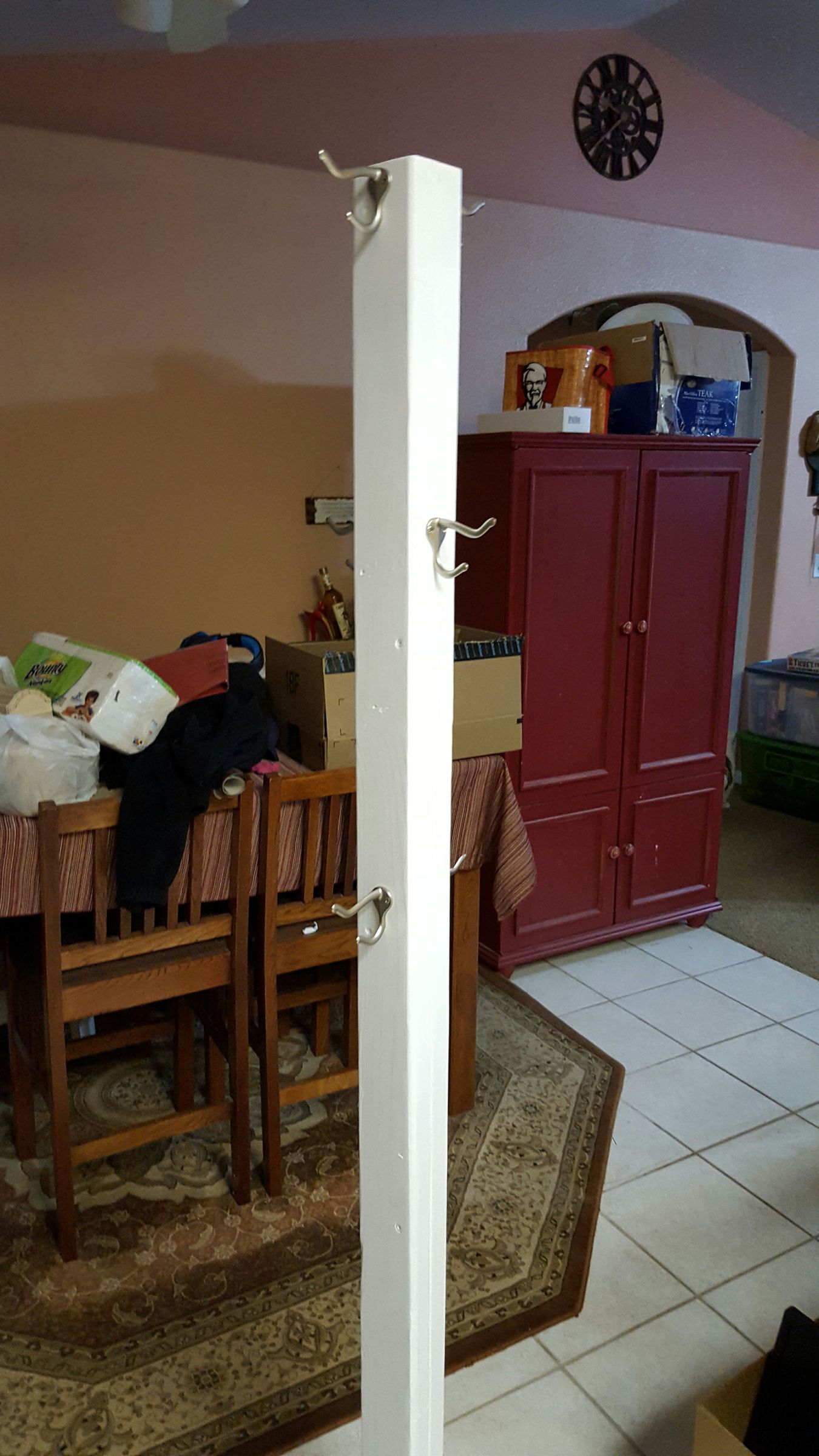 Coat Rack / Christmas Stocking Stand 5 Steps Instructables