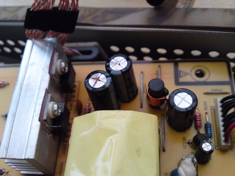 Repairing LCD monitor: how NOT to become planned obsolescence victim