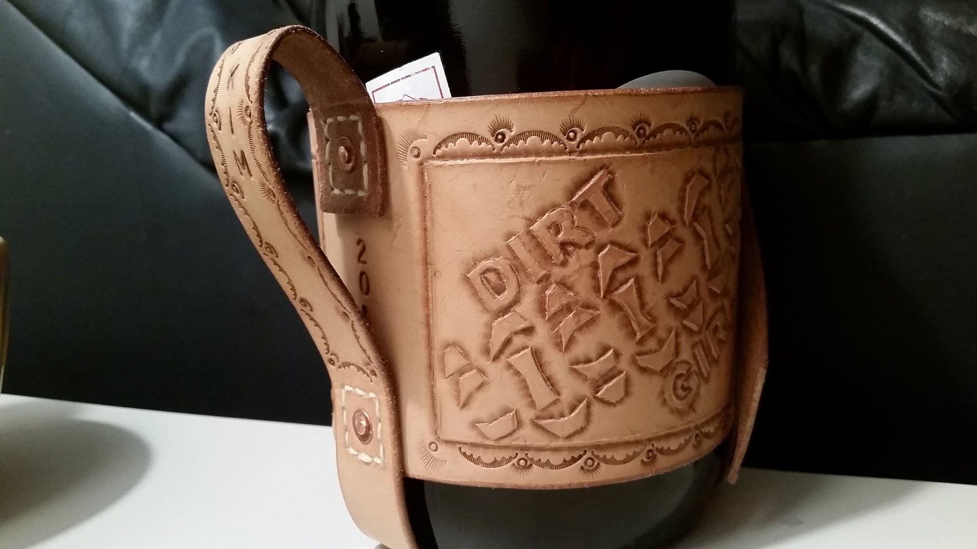 Leather Beer Growler Holder 7 Steps (with Pictures) Instructables